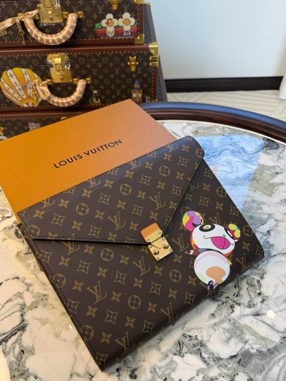 Louis Vuitton Brown Monogram Envelope Laptop Organizer - Picture 3 of 9